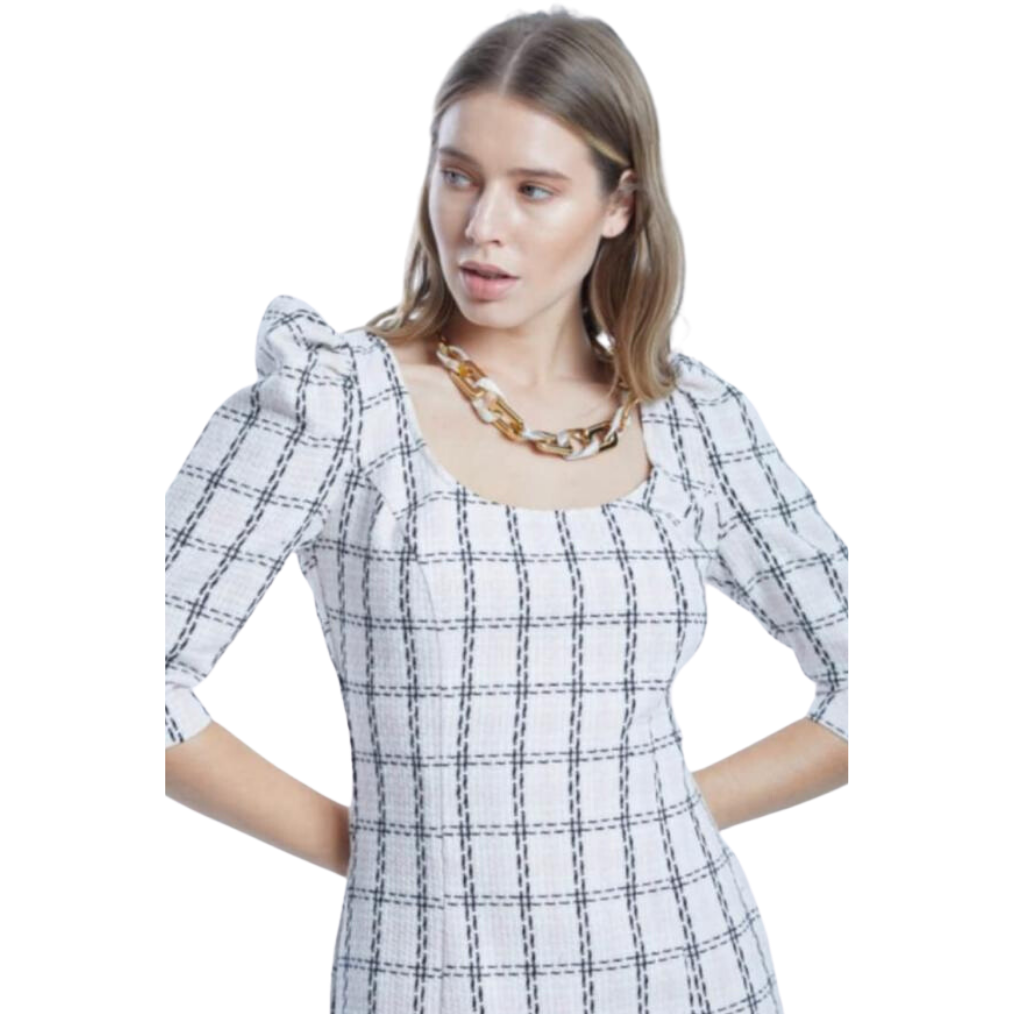 Plaid Knit With Ruffle Hem