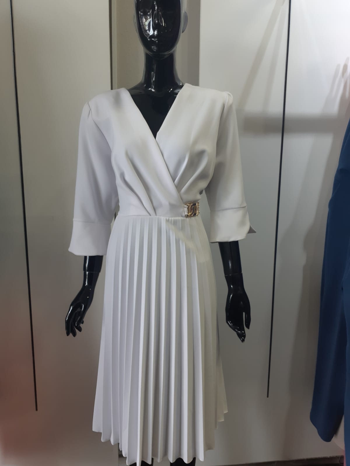 Pleated Bottom Stretchy Glam with Shoulder Pads