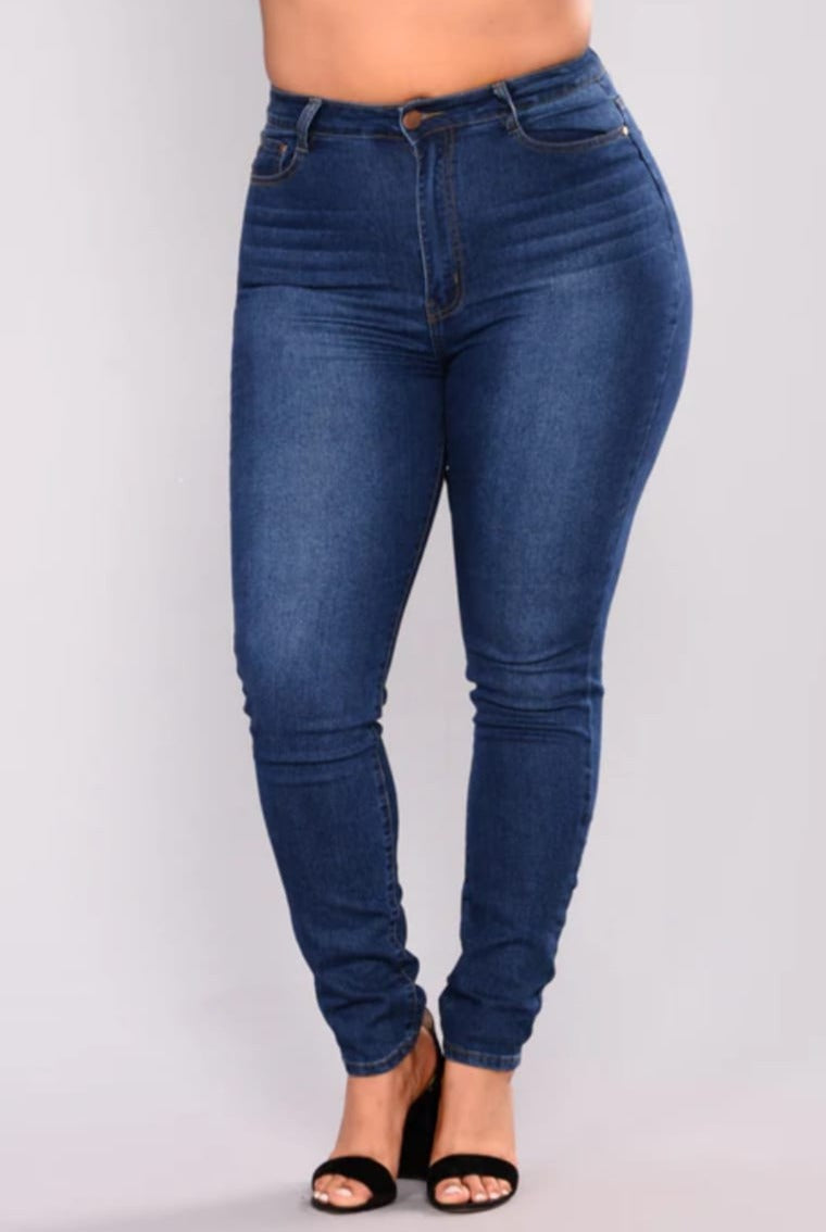 Altered Ripped High-Waist Denim Fit